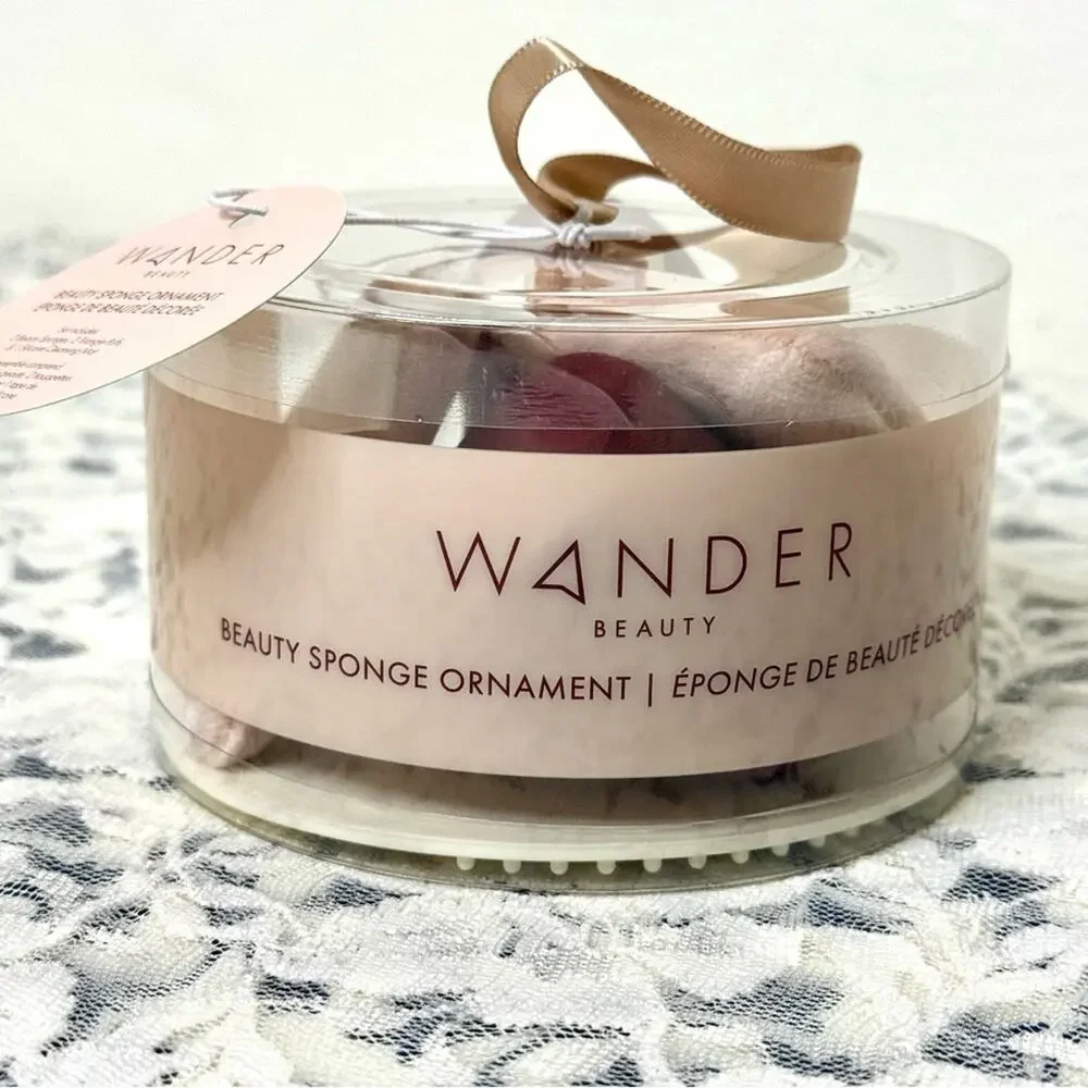 NEW Wander Beauty Sponge Ornament Set Triangle Puff Silicone Cleansing Mat